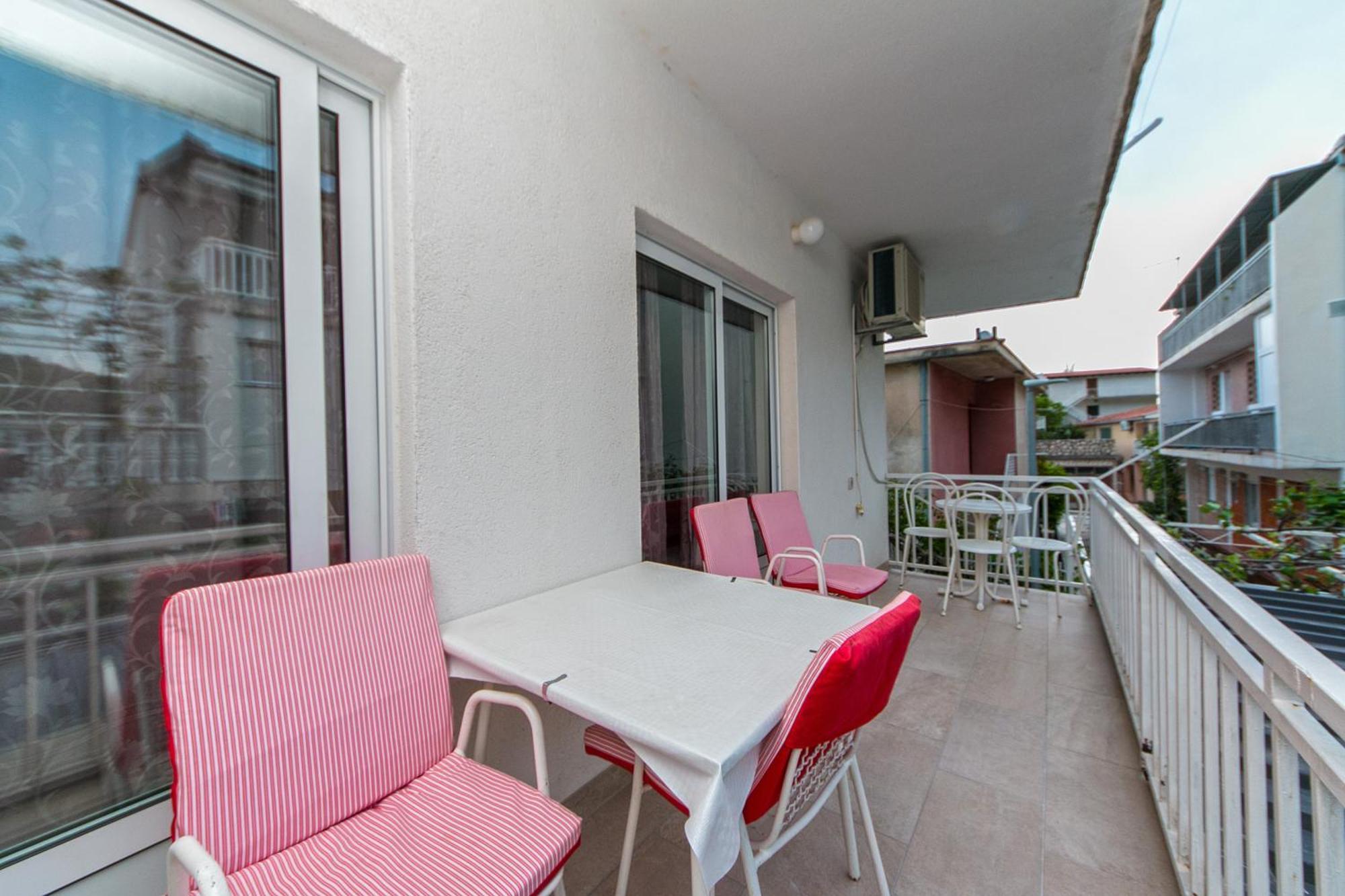 Apartments By The Sea Podaca, Makarska - 4734 Ngoại thất bức ảnh
