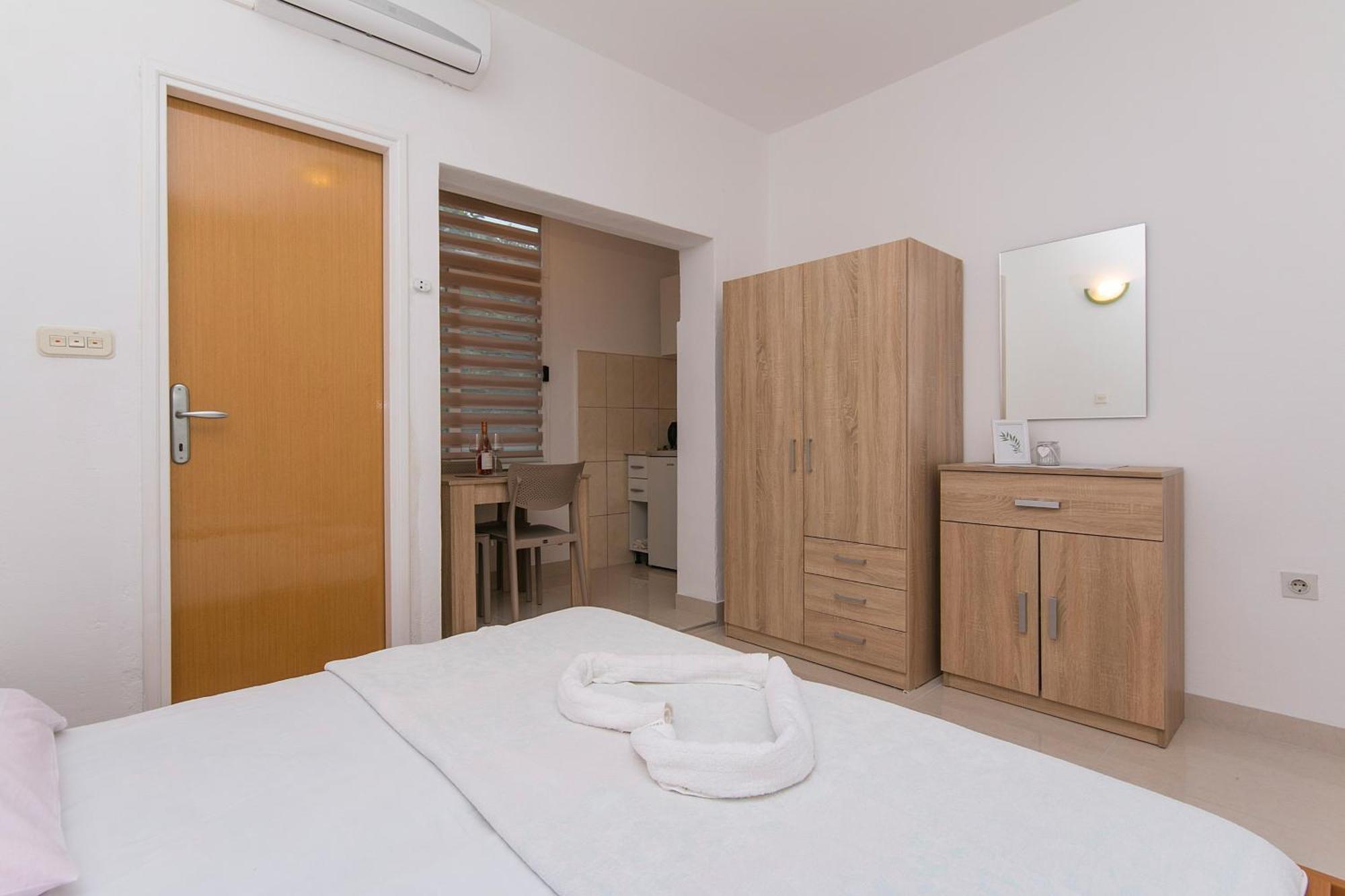 Apartments By The Sea Podaca, Makarska - 4734 Phòng bức ảnh